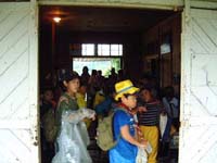 �����s������̃{�[�C�X�J�E�g�E�K�[���X�J�E�g